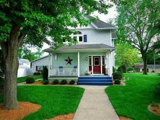 817 6th St, Malone IA  52742-1607 exterior