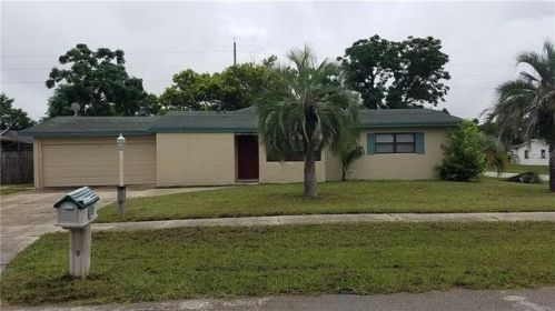 2398 California St, Deltona, FL 32738-3010