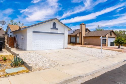 13680 Ridgeline Rd, Victorville, CA 92392-8833