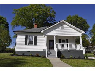 405 3rd St, Kannapolis, NC 28083-3542