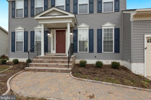 1495 Kingstream Dr, Herndon, VA 20170-2553