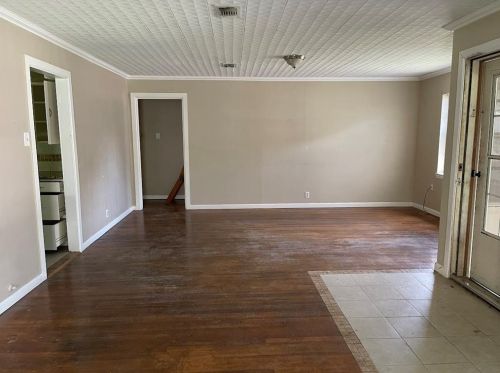 401 Farrer St, Angleton, TX 77515-5025