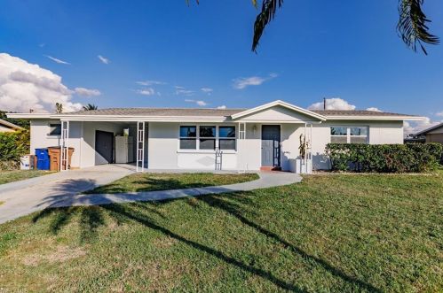 343 Hazelwood Ave, Lehigh Acres, FL 33936-5876