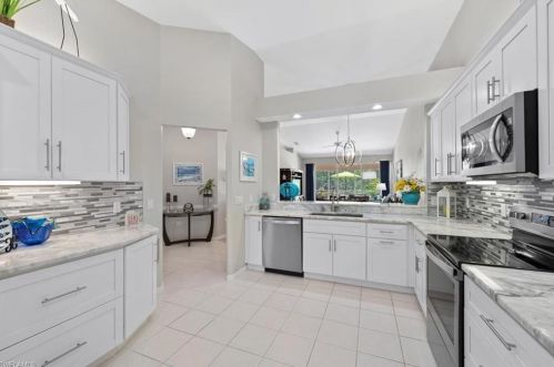 23111 Coconut Shores Dr, Bonita Springs FL 34134-9106 exterior