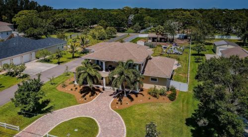 6435 98th Ave, Pinellas Park, FL 33782-3002