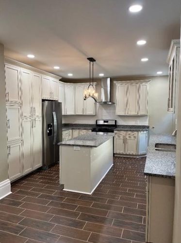 923 Constance St, Pittsburgh PA 15212-5017 exterior