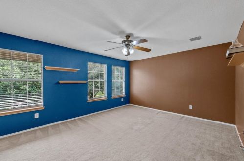 1612 Marble Cove Ln, Denton TX  76210-5820 exterior