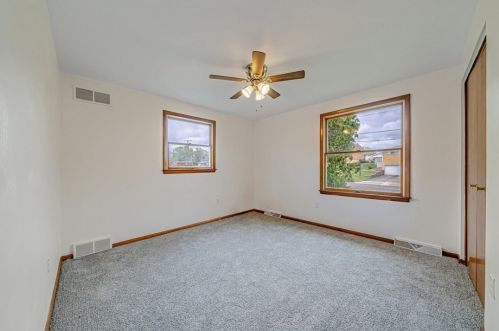 212 Halsey Dr, Mckeesport PA  15132-7510 exterior
