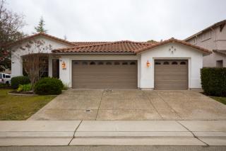 1828 Heather Garden Ln, Roseville, CA 95661-4002