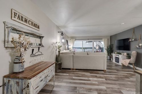 605 Prospect Ave, Redondo Beach, CA 90277-4458