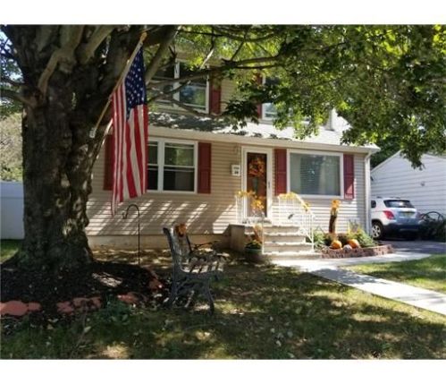 26 Gordon Ave, Perth Amboy, NJ 08863-1804