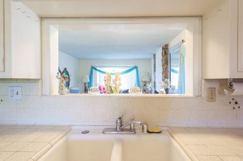 2350 253rd St, Lomita CA  90717-2010 exterior