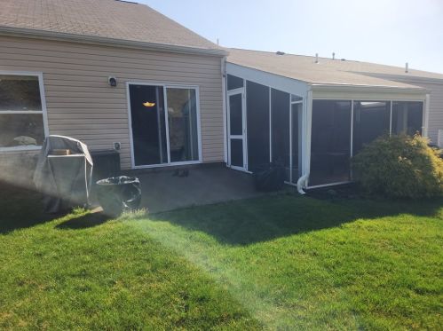 617 Whispering Pines Dr, Gibsonia PA  15044-7854 exterior