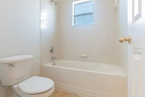 200 Albany Dr, Kissimmee FL 34758-2204 exterior