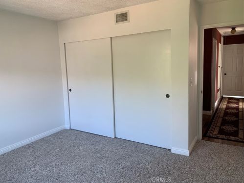 16705 Minter Ct, Santa Clarita CA  91387-3275 exterior