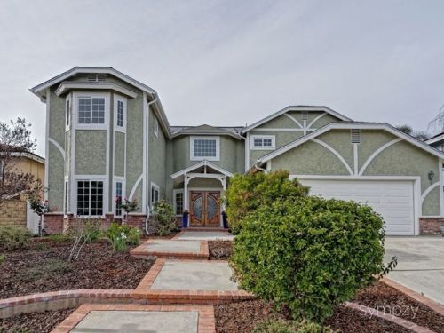 2610 Abedul St, Carlsbad, CA 92009-5307