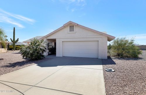 13629 Gemstone Dr, Sun City, AZ 85375-5344