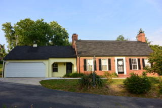 115 Sunset Dr, Livingston, TN 38570-8780