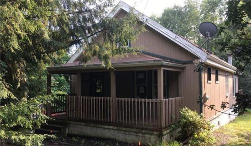 3074 Sylvan Rd, Ambridge, PA 15003-1333