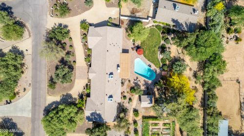 6507 Paradise Dr, Scottsdale AZ 85254-5175 exterior