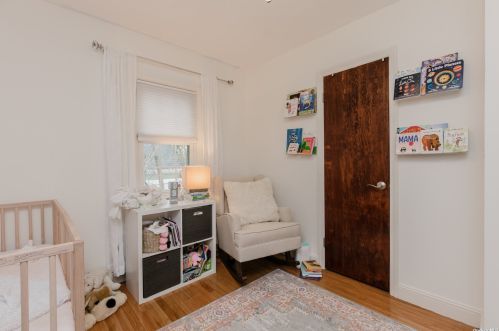 37 Edwards Pl, Huntington Station NY  11746-1013 exterior