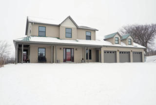 11050 Calumet Rd, Milwaukee, WI 53224-3107