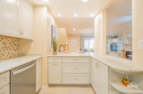 303 Bennett Ave, Glendora CA 91741-2742 exterior