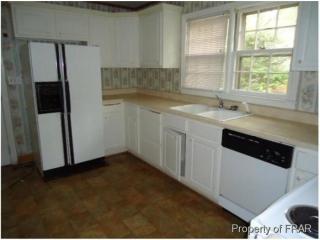 815 Azalea Dr, Fayetteville NC  28301-4803 exterior