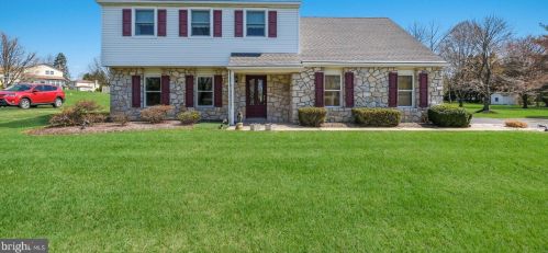 125 Carol Ln, Southampton, PA 18954-1307