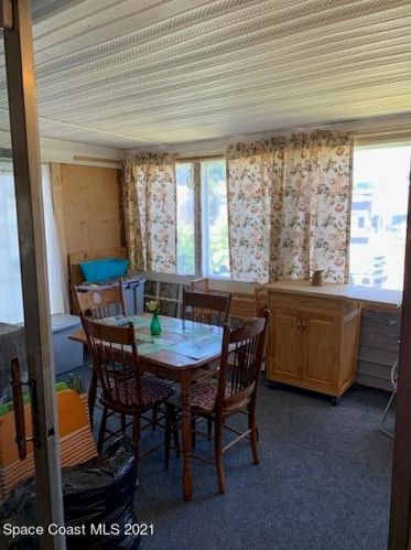 1085 Wren Cir, Sebastian FL  32976-7510 exterior