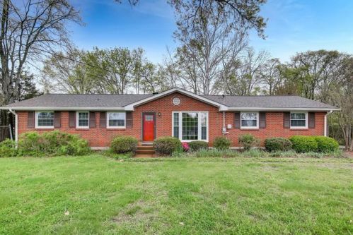 117 Leota Dr, Hendersonville, TN 37075-4723