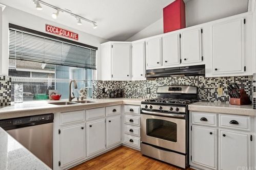 33278 Hidden Holw Dr, Wildomar CA exterior