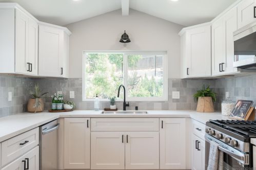 11570 Johnson Lake Rd, Lakeside, CA 92040-1016
