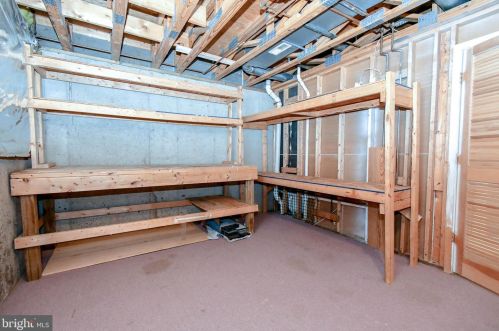 350 Hedgestone Ter, Leesburg VA 20176-4871 exterior