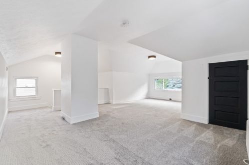 6620 Jackson St, Pittsburgh PA  15206-1764 exterior