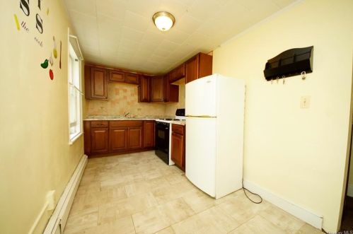 265 Phillipsburg Rd, Middletown NY  10940-3506 exterior