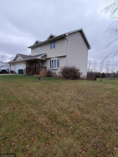 1616 86th Ave, Hammond, WI 54015-5058