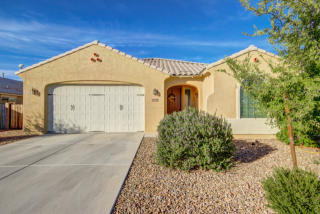 2016 Flintlock Dr, Gilbert, AZ 85298-9725