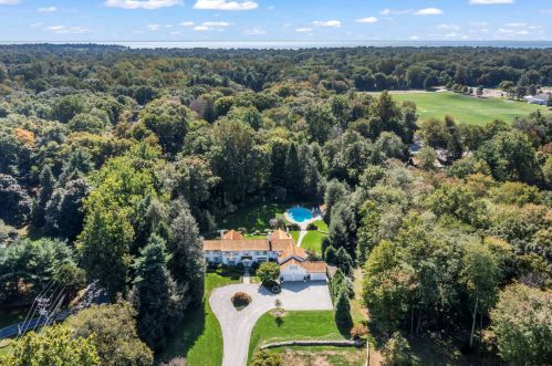 1 Sturges Hwy, Westport, CT 06880-2810