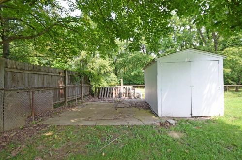 156 Pansy Pike, Blanchester OH  45107-1051 exterior
