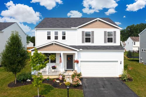 919 Poppleton Pl, Pataskala, OH 43062-7035