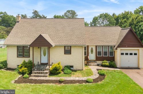 1536 Keim St, Pottstown, PA 19465-7676