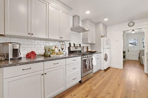 495 Florence St, Turlock CA  95380-4706 exterior