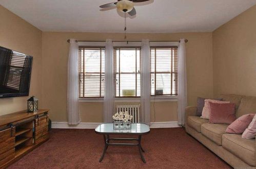 84-15 109th Ave, Jamaica, NY 11417-1411