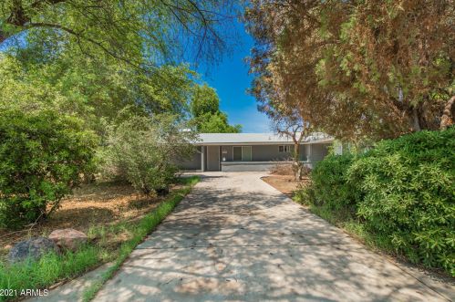 1202 Bethany Home Rd, Phoenix AZ  85014-2033 exterior