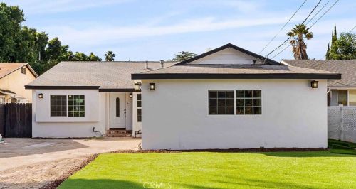 5651 Radford Ave, North Hollywood, CA 91607-1814