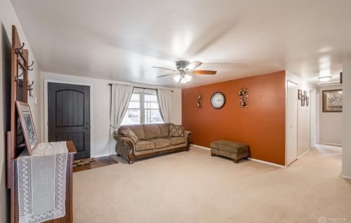 114 Silverstone Dr, Englewood, OH 45322-1719