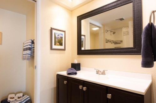 69970 Los Cocos Ct, Rancho Mirage CA  92270-2136 exterior