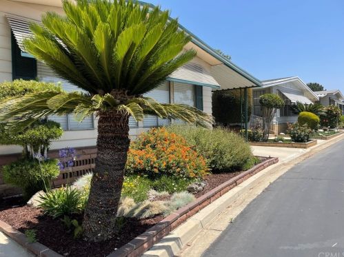 2131 Lake View Dr, La Habra, CA 90631-5729