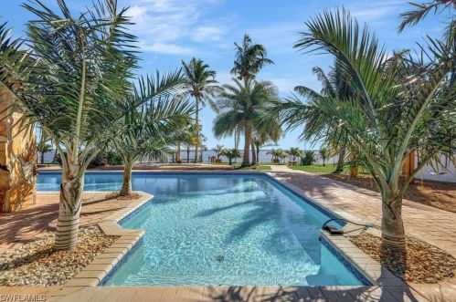 3413 22nd Pl, Cape Coral, FL 33904-4428